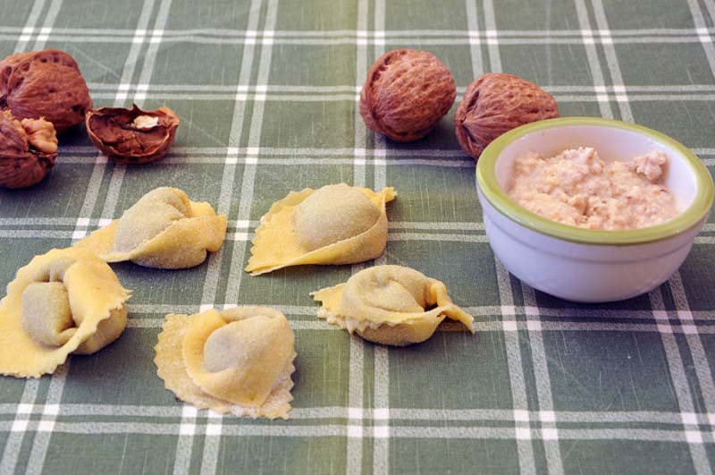 Pansotti al sugo di noci